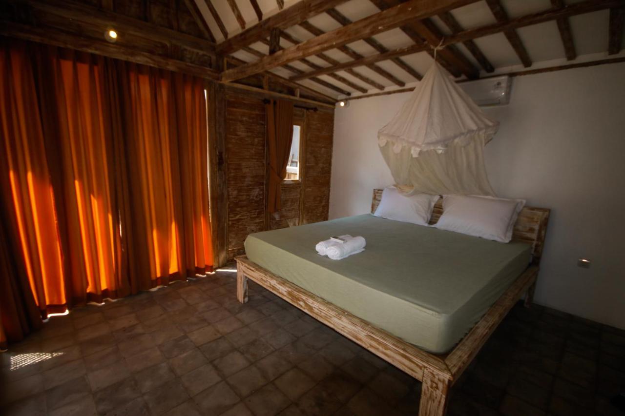 Mimpi Bungalow Gili Meno Exterior photo